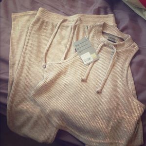 Gymshark new lounge set; in taupe; NWT